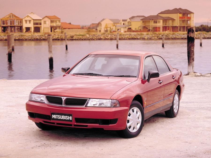  Mitsubishi Magna 1999 года  (фото 3 из 3)
